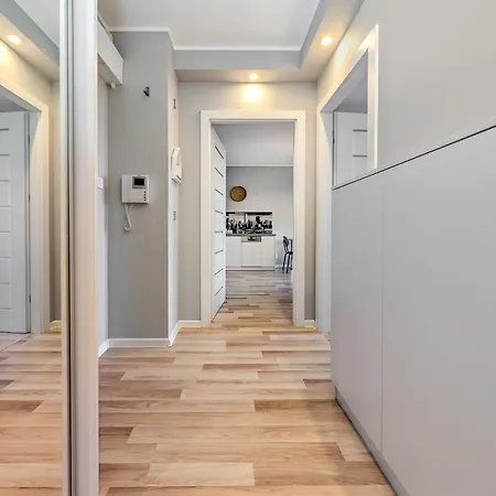 Апартаменты Szczepin Homely By Bookinghost *